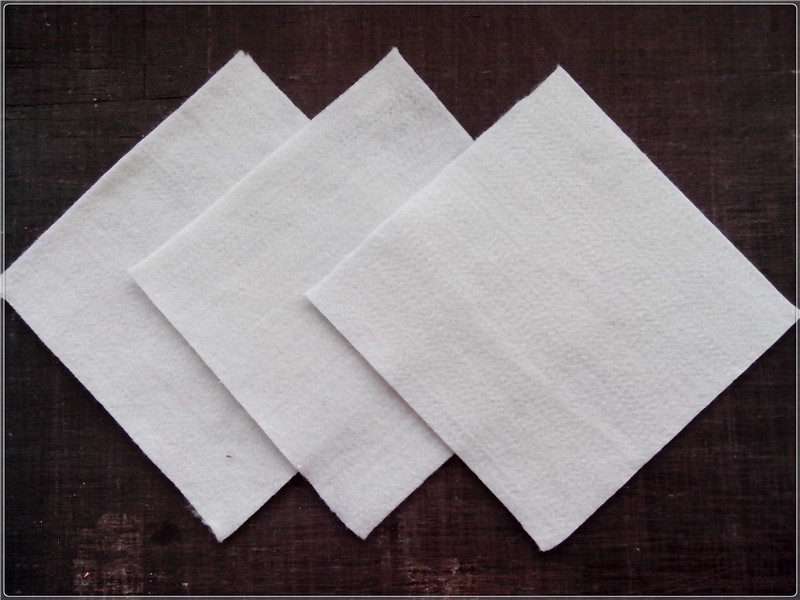 決定土工布功能的主要指標是什么?